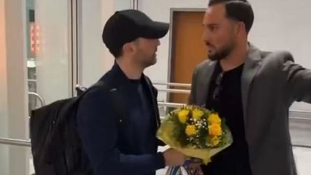 Domenico Tedesco Almanya'da Fenerbahçeli Taraftarlarla Karşılaştı