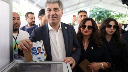 Rakam öyle böyle değil! Başkan olmak için harcadığı paraya bakın