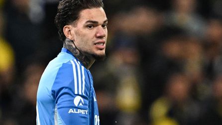 Fenerbahçe'de kaleci transferi için isim önerildi