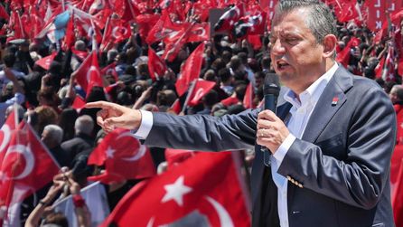 Özgür Özel yeni stratejiyle sahada etkinliğini artıracak
