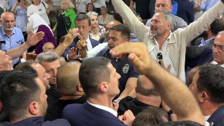Akçakoca Belediyesinde Başkan Vekili Seçimi Tartışmalara Yol Açtı