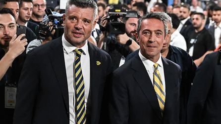 Fenerbahçe Genel Kurulu'nda Ali Koç ve Sadettin Saran İbra Edildi