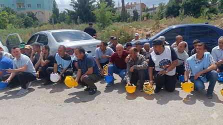 Doruk Madencilik işçileri, verilen sözlerin tutulmaması üzerine eylem yaptı