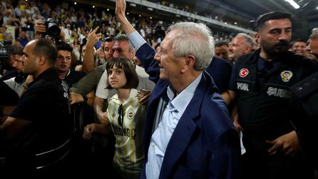 Aziz Yıldırım Fenerbahçe'de tekrar başkan seçildi
