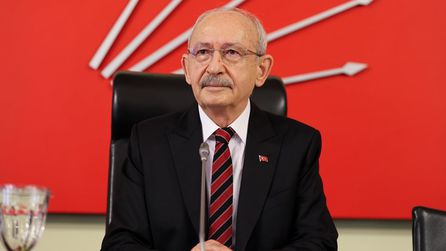 CHP Parti Meclisi toplantısında istifalar ve kurultay süreci ele alındı