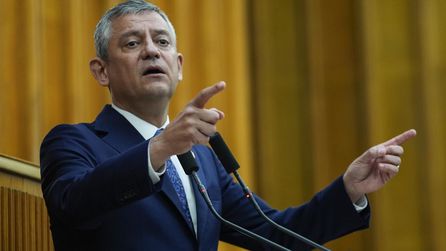 Özgür Özel CHP'nin kapanma sürecini değerlendirdi