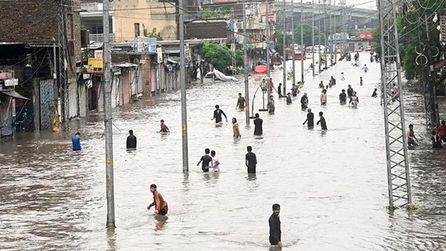 Pakistan'da Şiddetli Yağışlar 7 Can Aldı, 33 Kişi Yaralandı