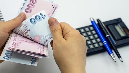 Çatışmalar ekonomik dengeleri sarstı, altın fiyatları düştü