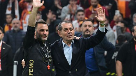 Galatasaray Okan Buruk ile sözleşme yeniliyor