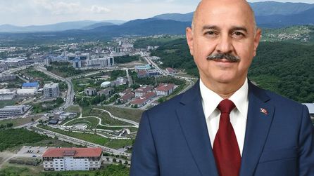 Düzce Üniversitesi Rektörü dekanların istifasını açıkladı