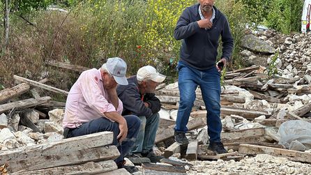 Kütahya'da inşaat iskelesinin çökmesi sonucu 2 işçi hayatını kaybetti