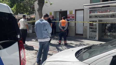 Konya'da umumi tuvalette ölü bulunan kişi hakkında inceleme başlatıldı