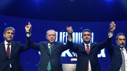 Haymana Belediye Başkanı Levent Koç AK Parti'ye katıldı