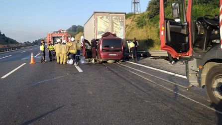 Çekmeköy'de feci trafik kazası 1 bebekle 3 can aldı