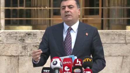 CHP'de istifalar sonrası olağanüstü kurultay çağrısı yapıldı