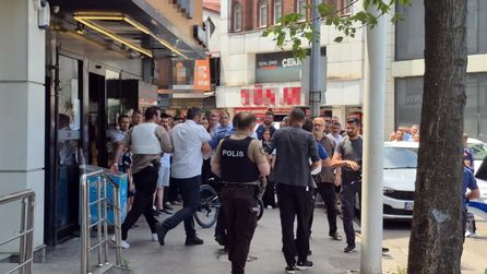 Zonguldak'ta banka şubesinde silahlı olay, şüpheli yakalandı