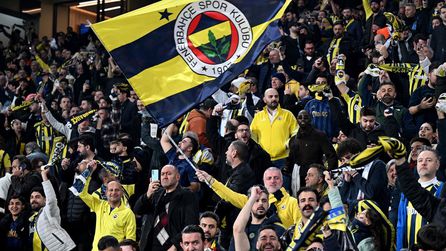 Fenerbahçe Kadın Voleybol Takımı'nda 7 oyuncuyla yollar ayrıldı