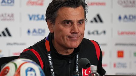 Montella'ya tepkiler sürüyor: Bu çocuğu nasıl oynatmazsın?