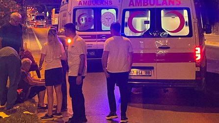 Alanya'da Çek turist otomobilin çarpması sonucu yaşamını yitirdi