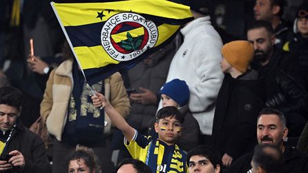 Fenerbahçe Beko'nun efsane oyuncusu Nando De Colo basketbolu bıraktı
