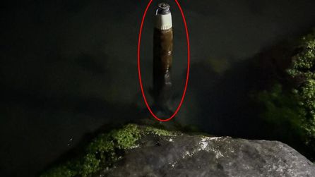 Trabzon'da sahile vuran roket motoru parçası incelendi