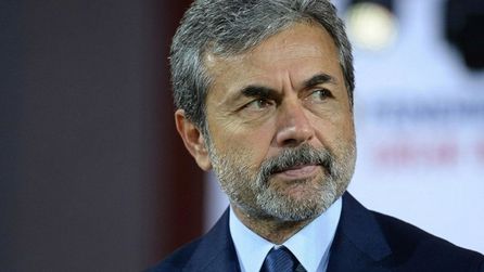 Aykut Kocaman, Fenerbahçe'nin yeni teknik direktörünü canlı yayında öğrendi