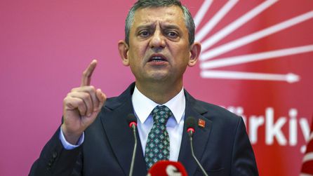 CHP'de yeni parti adı İstiklal Partisi olarak belirlendi