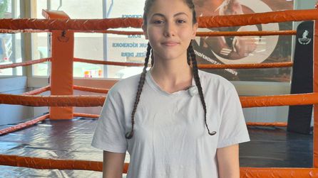 15 Yaşındaki Kick Boksçu Özge Gündağ İki Dünya Kupası Kazandı
