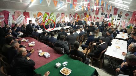 MHP çadırındaki sürpriz ziyaretçi