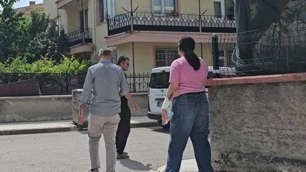 Çorum'da 19 yaşındaki kız ailesini rehin aldı, olay polise yansıdı