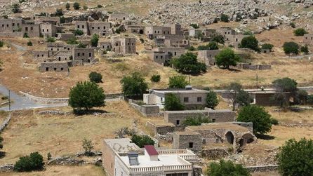 Mağara köyü yeniden canlanıyor, Ezidi aileler dönüyor