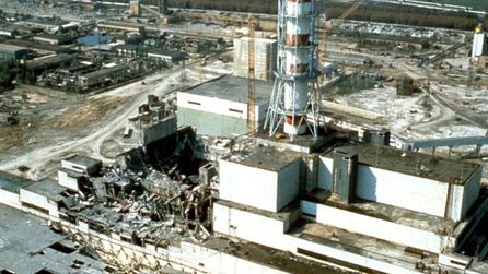 Rus ordusu Çernobil Nükleer Santrali çevresine saldırı gerçekleştirdi