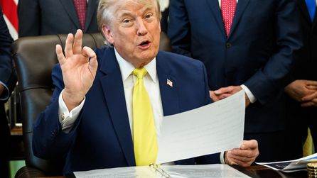 Trump İran'ı tehdit etti, askeri üstünlük vurgusu yaptı