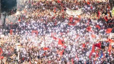 Arnavutluk'ta Trump Projesine Karşı 23 Gün Süren Protestolar Devam Ediyor