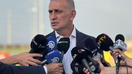 TFF Başkanı Hacıosmanoğlu Montella ile devam edeceklerini açıkladı
