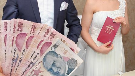 Anayasa Mahkemesi süresiz nafaka düzenlemesini iptal etti