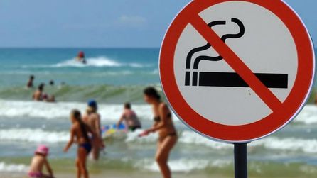 Antalya'da Dört Plajda Sigara İçi Yasağı Uygulanacak