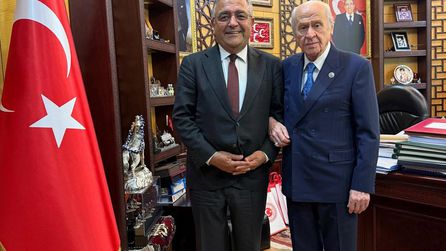 Devlet Bahçeli ve Sezgin Tanrıkulu'ndan dikkat çeken buluşma