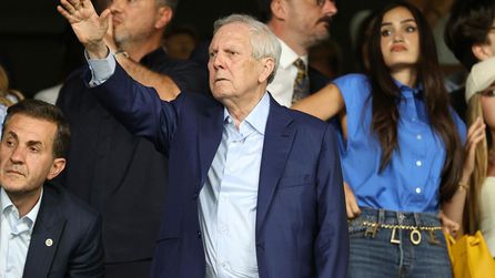 Aziz Yıldırım Fenerbahçe Başkanı Oldu, Rakip Kulüplerden Tepki Yok