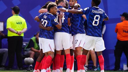 Fransa, Senegal'i 3-1 yenerek Dünya Kupası'na galibiyetle başladı