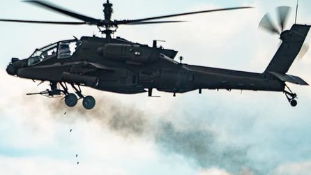 ABD ordusuna ait Apache helikopteri Hürmüz Boğazı'nda düştü