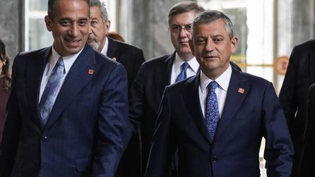 CHP'de grup başkanvekilleri Gökhan Günaydın ve Ali Mahir Başarır görevden alındı