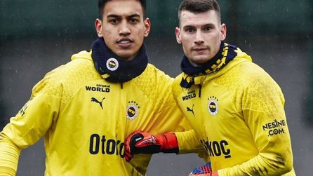 Fenerbahçe kaleci kadrosunda ayrılıklar gündemde