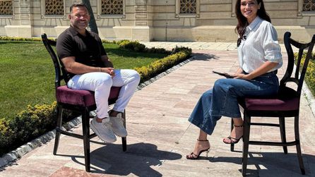 Okan Buruk'un fotoğrafı sosyal medyada ilgi çekti