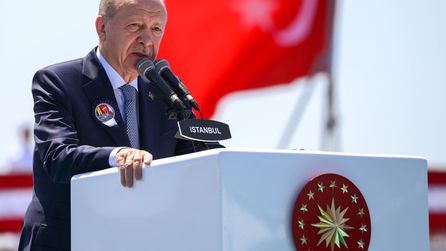 Cumhurbaşkanı Erdoğan İstanbul'da Romanya Deniz Kuvvetleri'ne teslimat yaptı