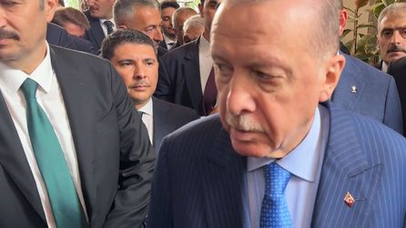 Cumhurbaşkanı Erdoğan kadın gazeteciye evlilik durumu sordu