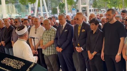 Reha Muhtar son yolculuğuna uğurlandı, eski partnerleri katılmadı