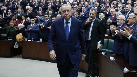 İstanbul Milletvekili Ersin Beyaz AK Parti'ye katılıyor