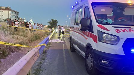 Tekirdağ'da otomobilin çarptığı 15 yaşındaki kız hayatını kaybetti
