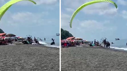 Akçakoca'da paramotor kazası: 3 kişi yaralandı